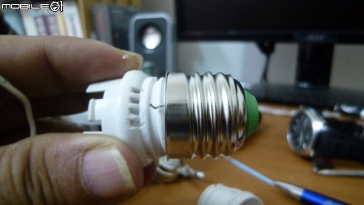 環保再利用_LED燈泡維修DIY