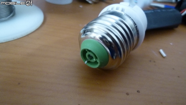 環保再利用_LED燈泡維修DIY
