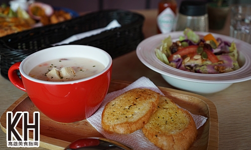 高雄岡山美食推薦《暖暖輕食坊》早午餐、下午茶、晚餐超美味岡山輕食餐廳