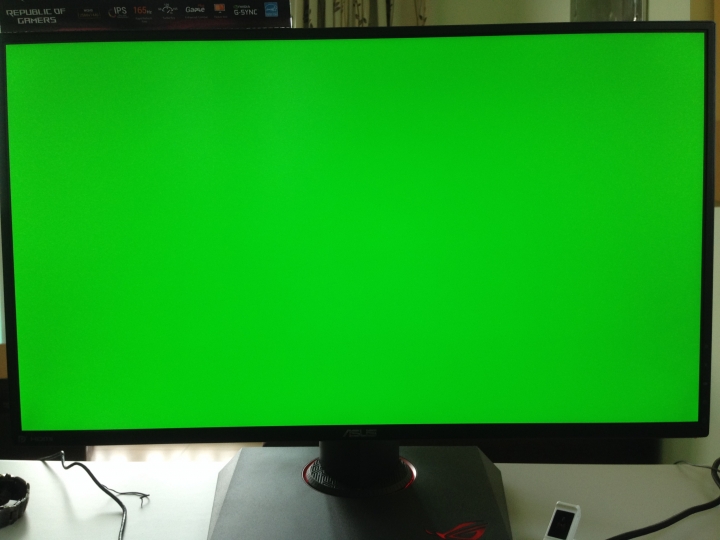 ASUS PG279Q簡單開箱 給在選4K 2K的人做參考