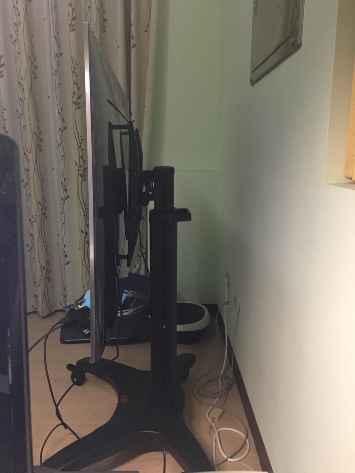 ASUS PG279Q簡單開箱 給在選4K 2K的人做參考