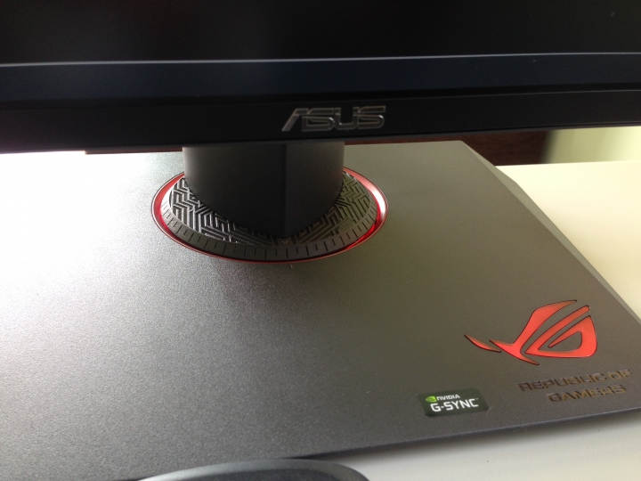 ASUS PG279Q簡單開箱 給在選4K 2K的人做參考