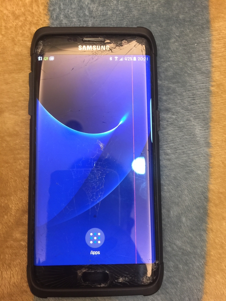 有最近使用S7EDGE版有...前螢幕破裂送原廠報價可分享維修金額嗎?