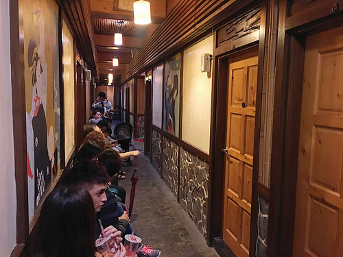 【玩 台北】北投區"皇池溫泉御膳館"冬天就是要泡溫泉啊。泡湯完又有美食根本是天堂~