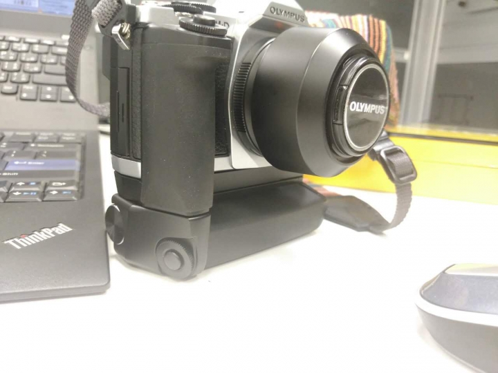 E-M5 垂直手把入手