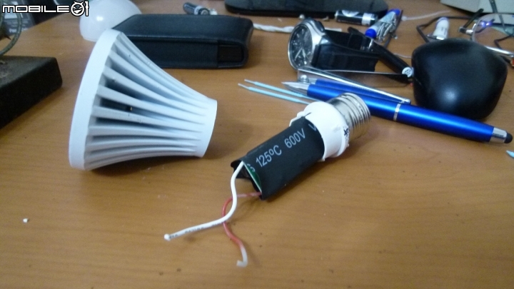 環保再利用_LED燈泡維修DIY