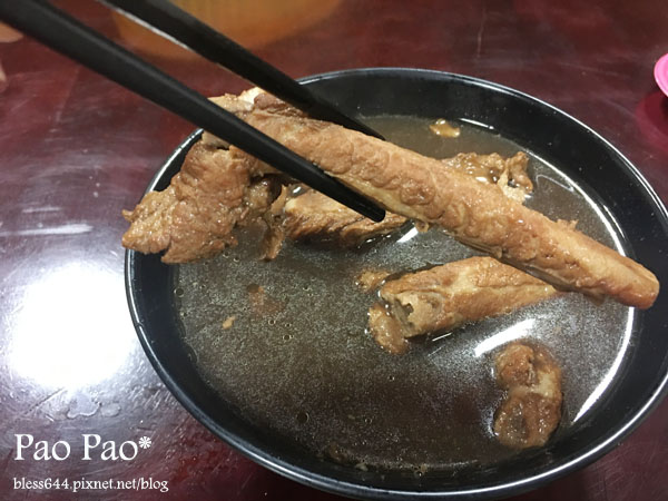 【台中】忠孝夜市必吃-黃家村藥燉排骨&蔡家豆花