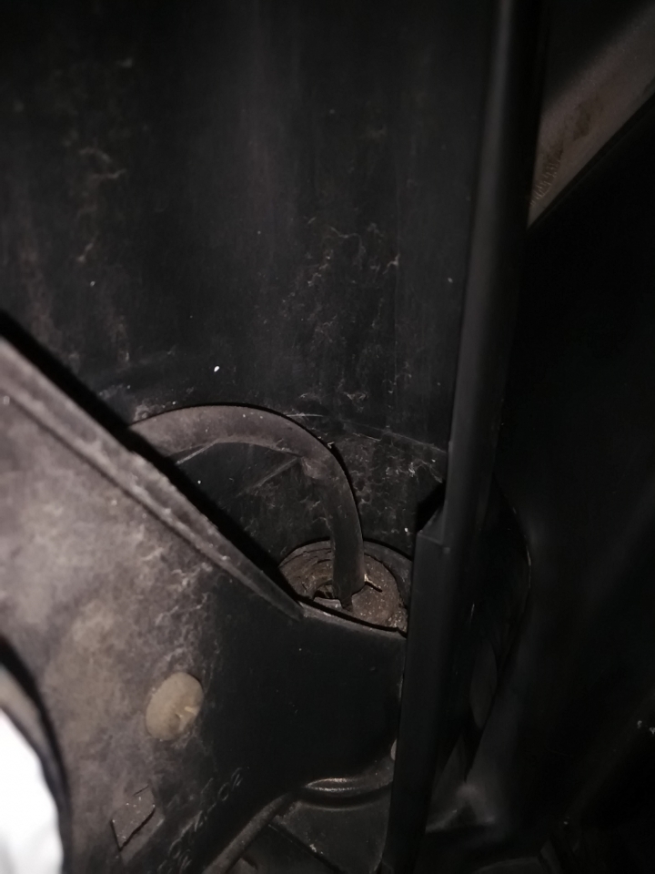 Jimny 老吉米後照鏡脫臼維修