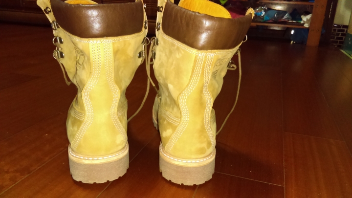 [開箱]新入手的Timberland 8吋黃靴