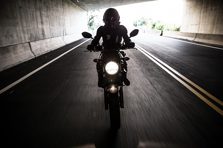 擁抱V2引擎的樂趣-SUZUKI SV650