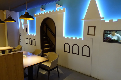 【親子親善餐廳】高雄苓雅區/文化中心。樂樂小時光~有機食材&親子遊戲區