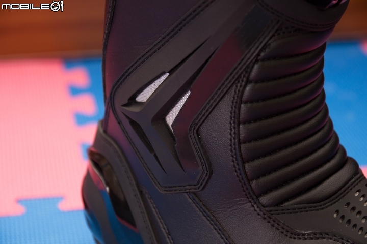 [開箱]我的第一雙車靴AUGI AR-1入手!