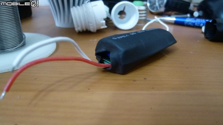 環保再利用_LED燈泡維修DIY