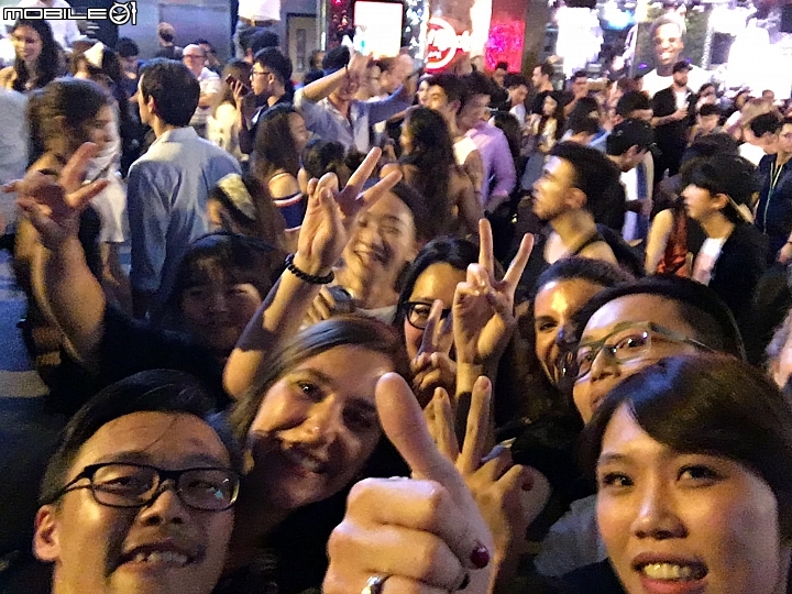 [遊記] 香港兩天兩夜雙A燈炮行 day 1