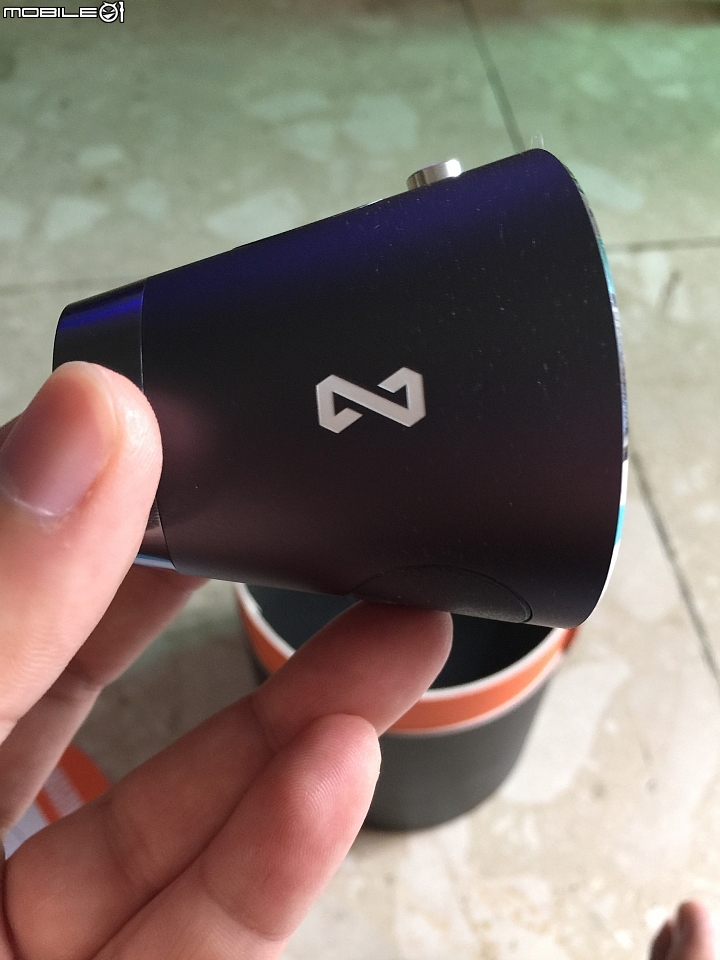 超不專業開箱：Waylens行車記錄器