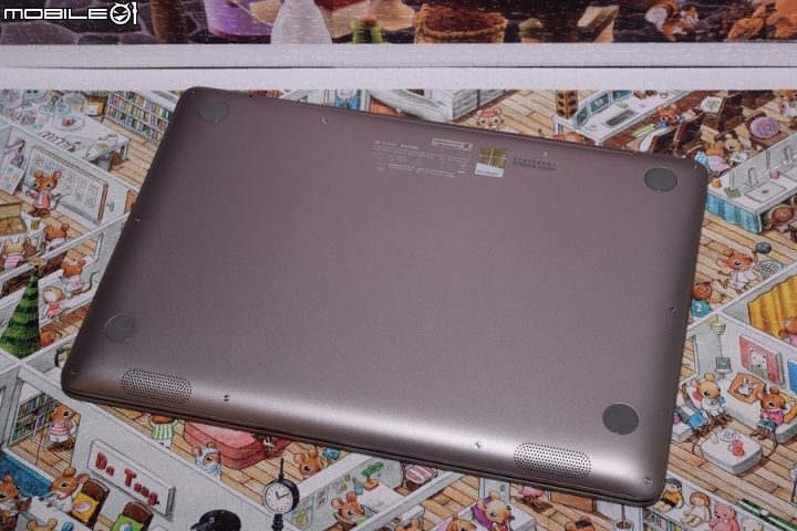 全金屬窄邊框輕薄筆電ASUS ZenBook UX410UQ