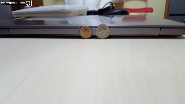 [開箱] Asus Zenbook UX410U