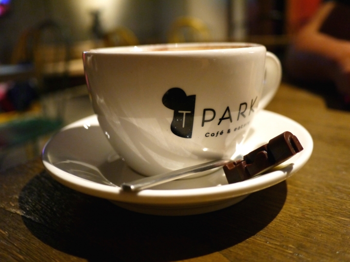 【台北 中山區/捷運中山站】T-Park Cafe & eatery-美食藝術展演休閒的多重觸角