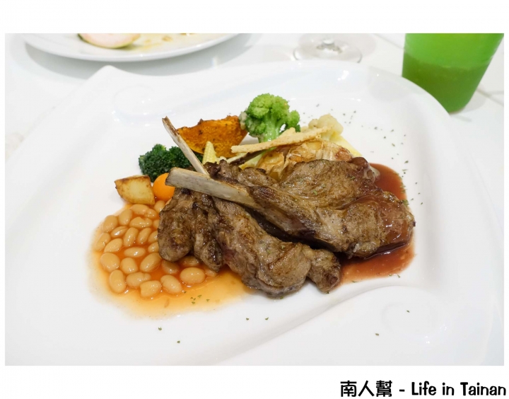 【台南北區-美食】 左岸商業午餐限定│半自助吃到飽~榮美金鬱金香酒店