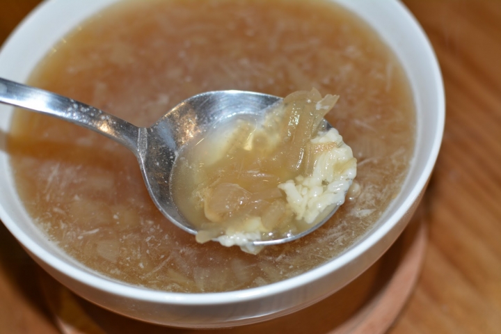 [食記] 披薩斜塔。用料講究、健康取向的手工披薩店! (捷運美食簡餐/新店大坪林站)