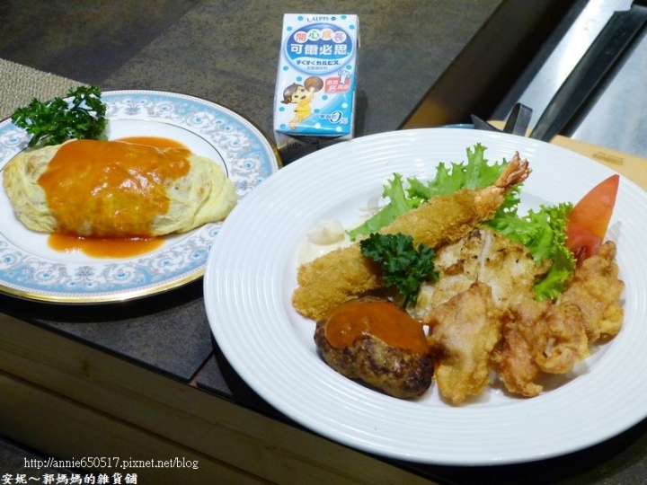 (((高雄食記)))新興區次郎本格日本料理美食與視覺的高級饗宴之鱈場蟹８吃，有商業午餐