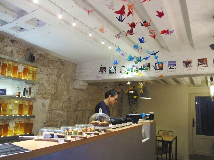 【Paris．好食】Coffee or Tea? 巴黎實驗室咖啡廳與拱廊街旁的巷弄小茶館
