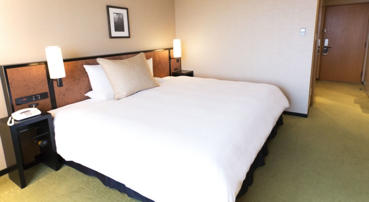 日本親子遊【一歲半小孩兒的京都大阪還願之旅】 PART 1 行前準備篇-行李準備、接機送機、飯店選擇、購票交通