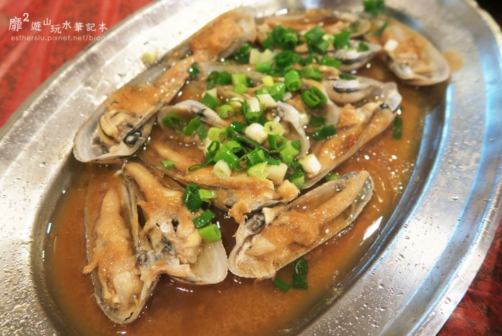 新北石門富基漁港~春金活海產 螃蟹季吃螃蟹大餐