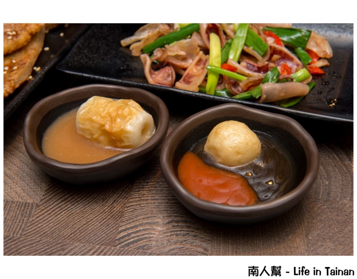 【台南安平區-美食】關東煮外還有炸物.烤物.飯麵等多種美食│微涼天氣來暖身~~古咕手作關東煮