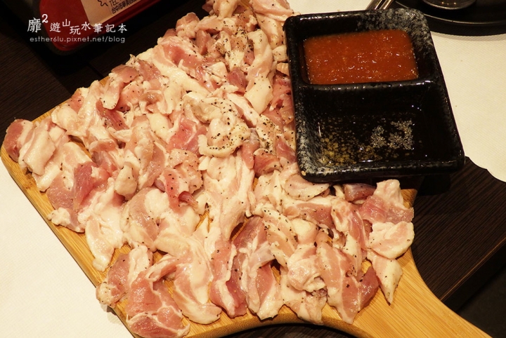 桃園餐廳~K-BOOM韓式料理 中壢店 桃園中壢車站/韓式燒肉(聚餐推薦)
