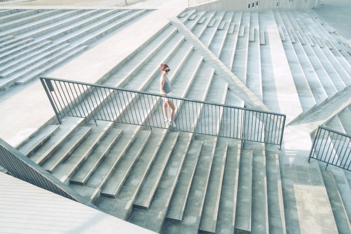 【台南七股】『七股遊客中心』私房景點♡錯綜交錯的線條與灰白底色，一窗一格透出海水鹹味和台南的溫暖│IG 最新打卡熱門景點，目前尚未啟用請好好愛護!!