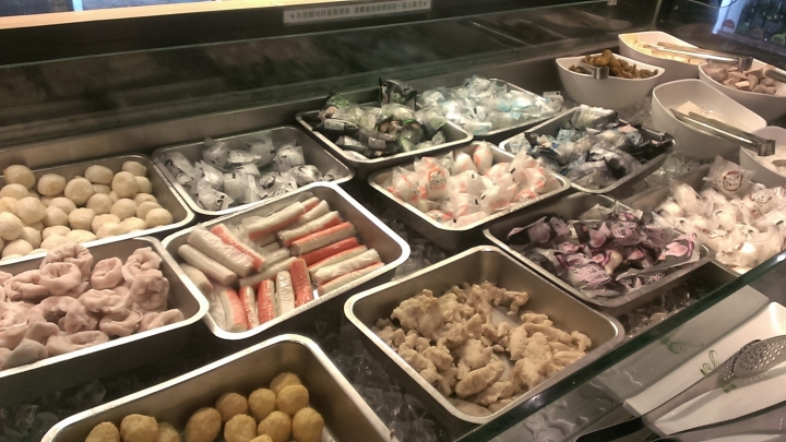 [麻辣鍋/鴛鴦鍋/酸菜白肉鍋]苗栗頭份尚順鍋大爺火鍋吃到飽食記