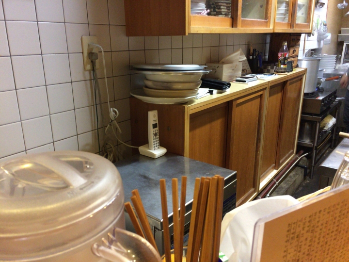 【美食。食記】東京 大塚 輕盈鮮美 意猶未盡 曉 拉麵 煮干しそば 暁 聽話!不准加任何調味料!