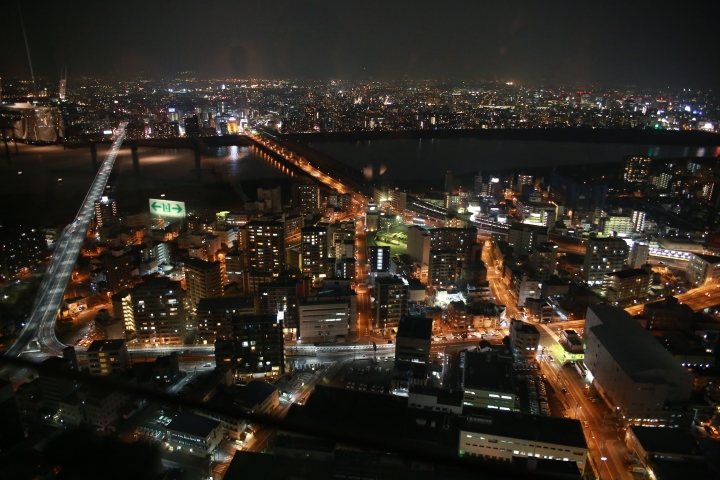 【玩 日本】大阪 梅田空中庭園展望台360度大阪無敵夜景(含交通介紹)