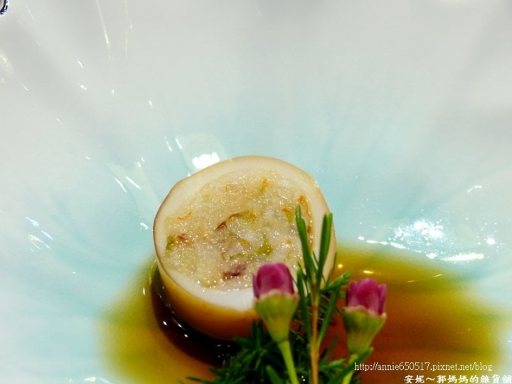 (((高雄食記)))新興區次郎本格日本料理美食與視覺的高級饗宴之鱈場蟹８吃，有商業午餐