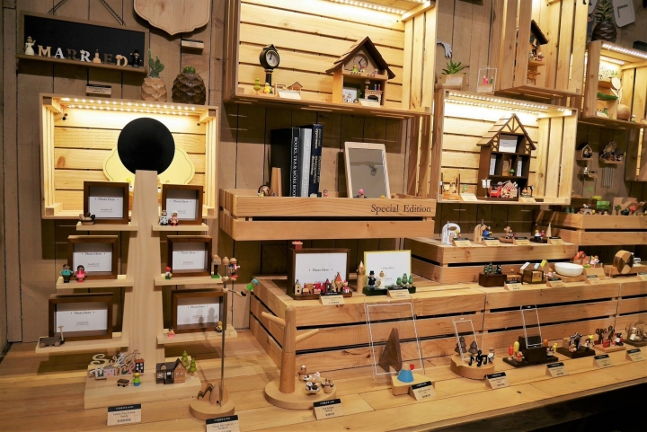 【台北華山文創園區 | 展覽】結合多種療癒展品與互動遊戲區的「Wooderful Life手創生活體驗展」