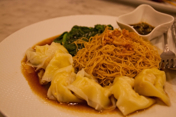 【美食。食記】東京 水道橋 口味道地，用料實在 新加坡海南雞飯 シンガポール海南鶏飯 水道橋店