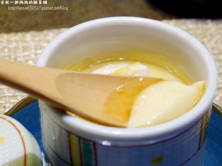 (((高雄食記)))新興區次郎本格日本料理美食與視覺的高級饗宴之鱈場蟹８吃，有商業午餐