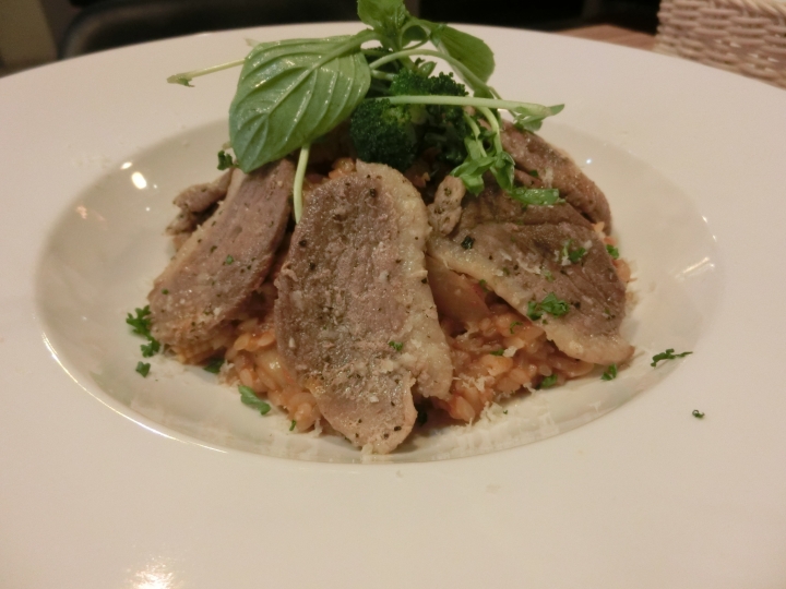 [艾拉芙PASTA] 新莊 歐洲村佳瑪商圈 義大利麵餐廳 輕輕的威尼斯風 實在新鮮的好料(2016幸福路上的幸福料理)