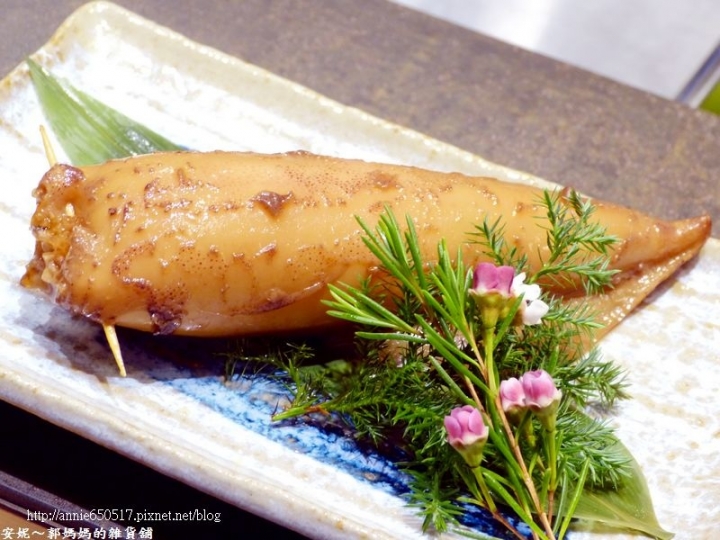(((高雄食記)))新興區次郎本格日本料理美食與視覺的高級饗宴之鱈場蟹８吃，有商業午餐