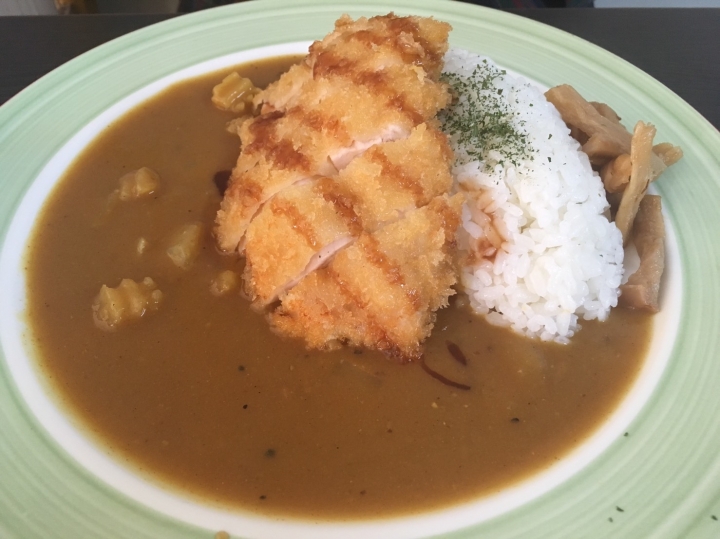 [日式咖哩]彰化市後火車站木下食堂日式咖哩飯~日本人開的店~平價好吃實在~