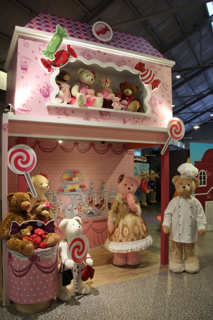 (VR) 大手牽小手，一起去走走～新竹～小熊博物館～