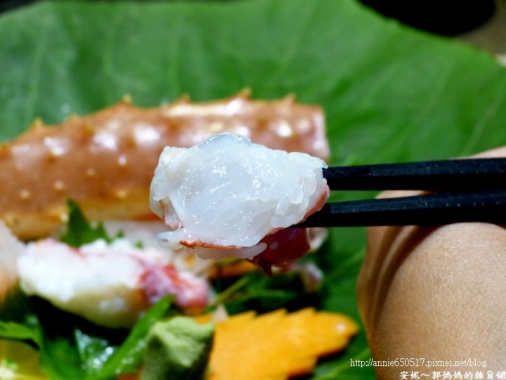 (((高雄食記)))新興區次郎本格日本料理美食與視覺的高級饗宴之鱈場蟹８吃，有商業午餐