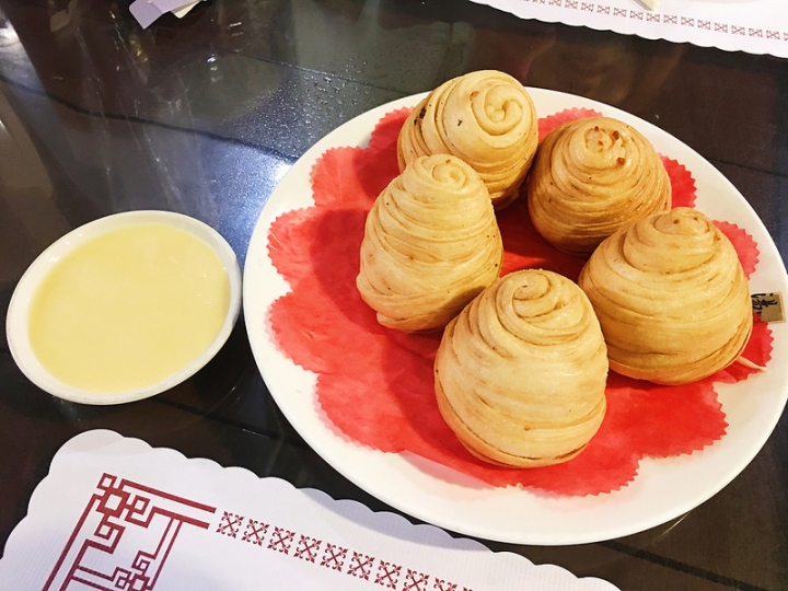 【玩 台北】北投區"皇池溫泉御膳館"冬天就是要泡溫泉啊。泡湯完又有美食根本是天堂~