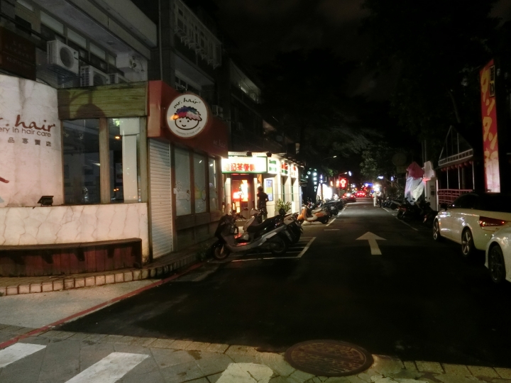 [咚咚家韓式豬肉專賣] 最道地的韓式燒烤 最強豬肉組合 伊比利豬&香草豬 韓國特色菜@國父紀念館2號出口