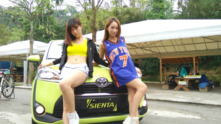 翻轉大空間，樂活每一天，新世代休旅"TOYOTA SIENTA"...試駕體驗心得