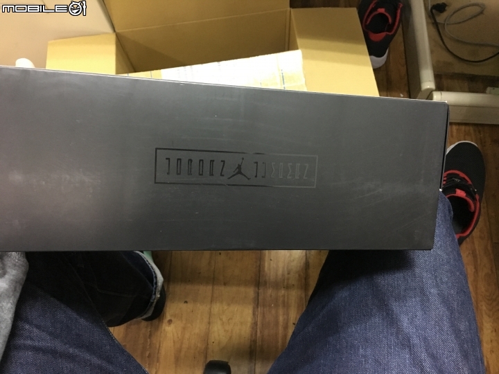 Air Jordan 11 Space Jam簡易開箱