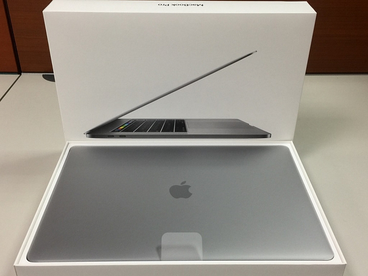 [開箱] MacBook Pro 15" 2016 基本款升級512GB