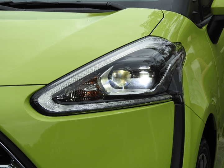 翻轉大空間，樂活每一天，新世代休旅"TOYOTA SIENTA"...試駕體驗心得