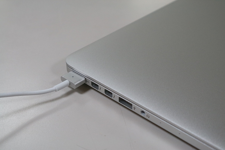 就是比較晚買 [開箱] MacBook Pro